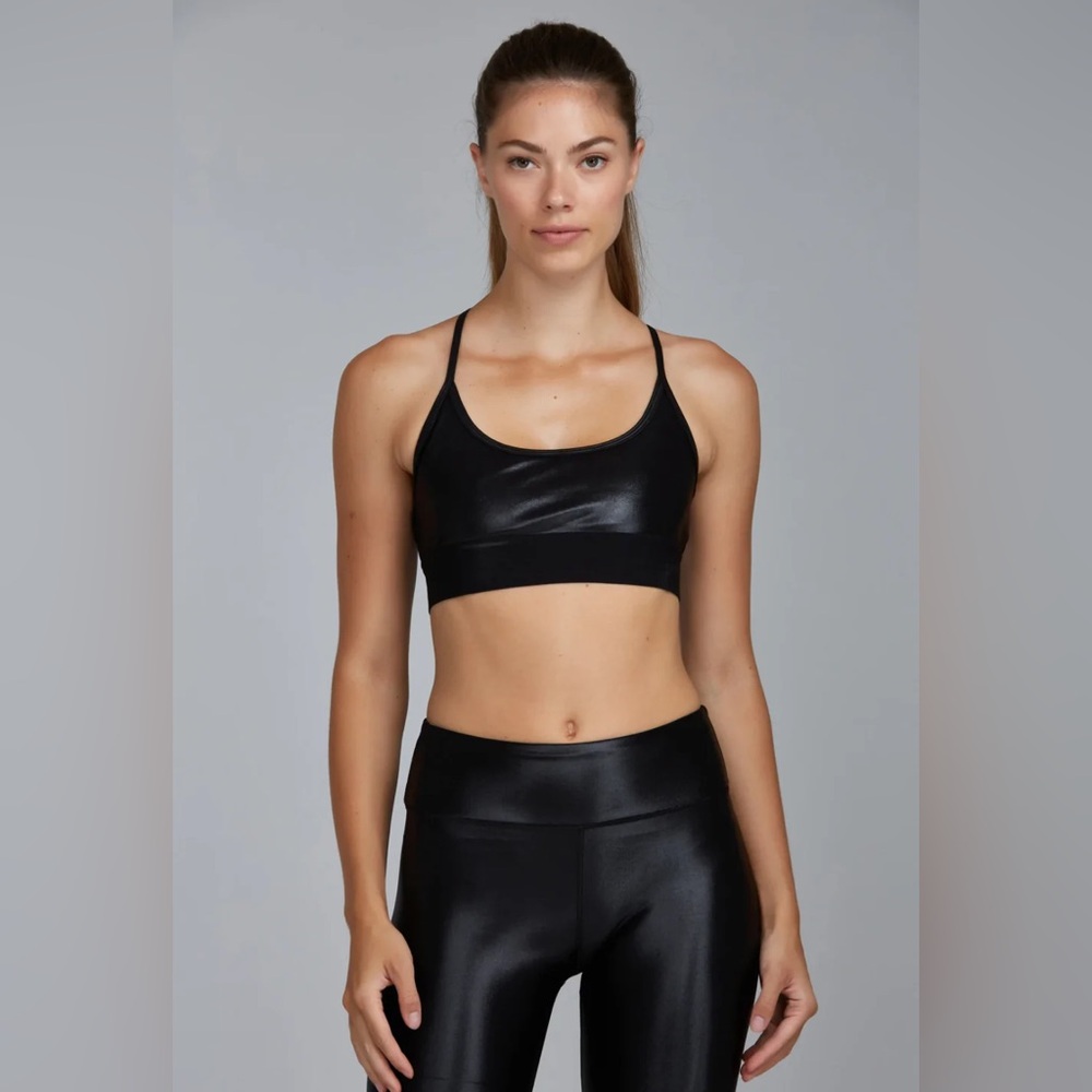 Noli Yoga Black Liquid Studio Activewear Sports Bra Size Medium